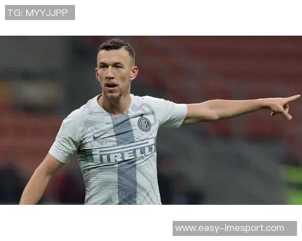 埃因霍温祝佩里西奇37岁生日热情永不老祝福伊万生日快乐